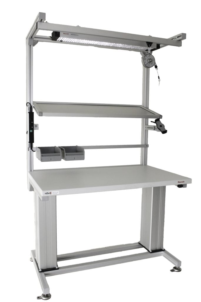 Dette billede illustrere HNC Group – Arbejdsbord med mange muligheder