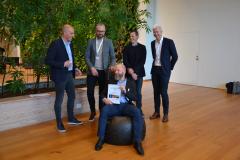 Dette billede illustrere IOT-oversætter løber med Energiforum Danmarks Innovationspris