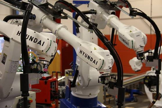 Dette billede illustrere KAMIC Group køber Robotteknik Automation Vetlanda