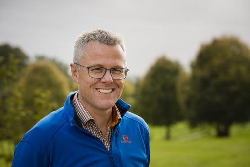 Dette billede illustrere Knauf Insulation – Historie – Søren kan se alle de positive ændringer