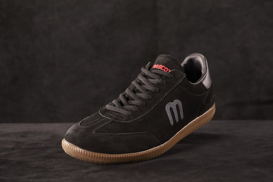 Dette billede illustrere Mascot – Behagelige arbejdssko til et væld af jobfunktioner