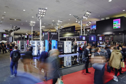 Dette billede illustrere Rittal viser alsidig kompetence inden for industri og IT-løsninger