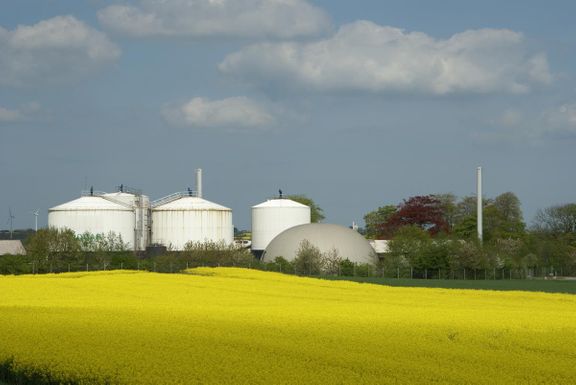 Dette billede illustrere Teknologisk Institut – Biologiske ressourcer går op i røg