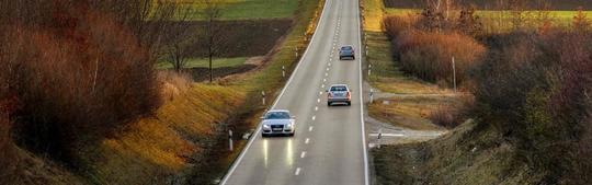 Dette billede illustrere Innovationsfonden – Biler skal give besked om vejenes tilstand