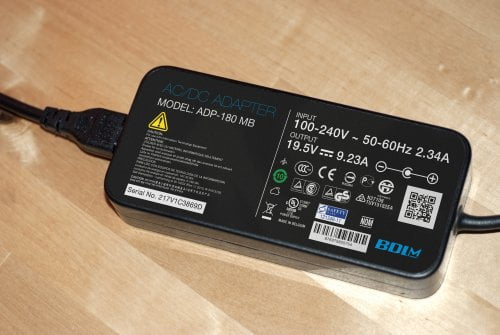 Dette billede illustrere Brady – Farvelabels til detaljerede produktoplysninger