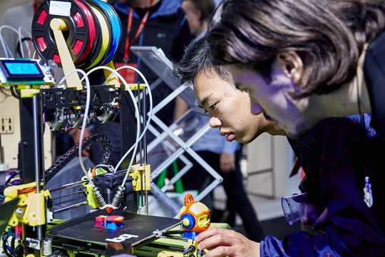 Dette billede illustrere Technomania – Kæmpe startup-event