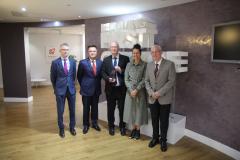 Dette billede illustrere RS Components er blevet kåret til 2019 “High Service Level Distributor” af TDK-Lambda