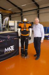 Dette billede illustrere Robotteknologien kommer tættere på mennesket – stor interesse for Egatec’s exoskelet