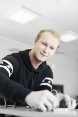 Dette billede illustrere ZBC starter AMU-kurser i elektronikproduktion på Sjælland