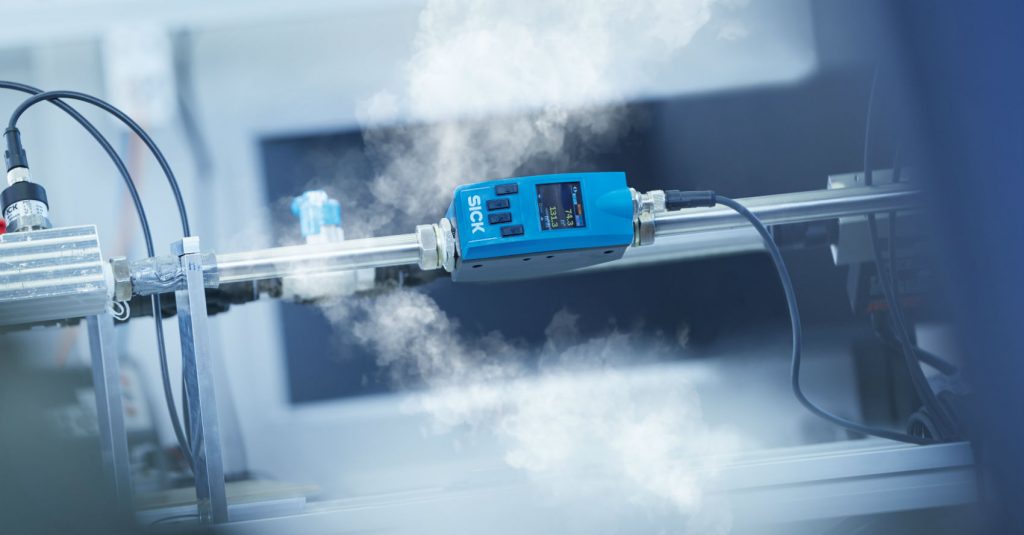 Dette billede illustrere SICK – Gas-flowsensor med lækagedetektion sender data op i skyen