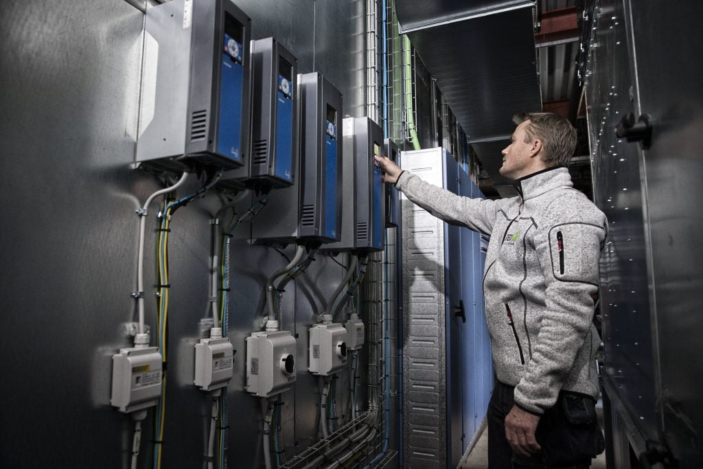 Dette billede illustrere Schneider Electric vil dele klimateknologi i branchesamarbejder