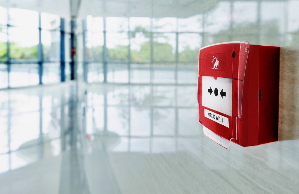 Dette billede illustrere DBI – Kurser for dig med ansvaret for drift og vedligehold af ABA- og AVS-anlæg