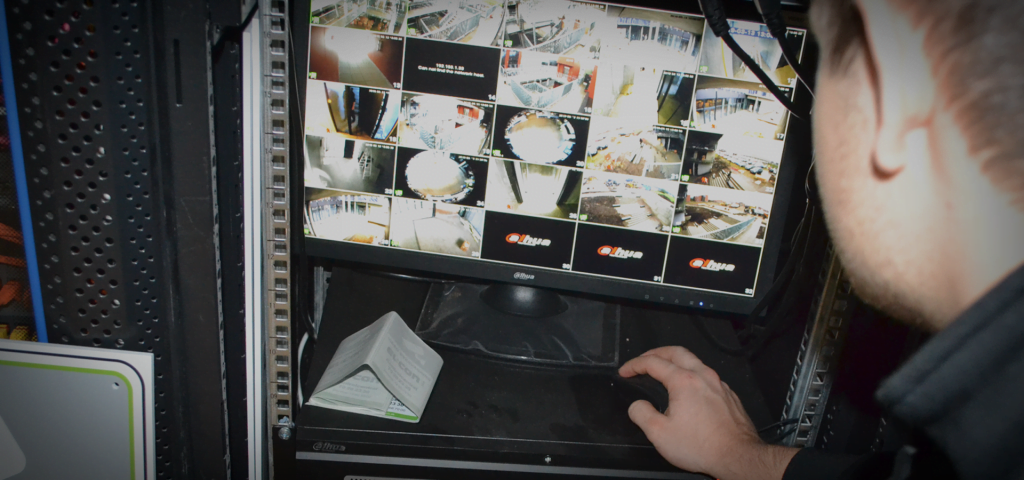 Dette billede illustrere EL:CON – Sådan forbereder du din virksomhed på ubudne gæster