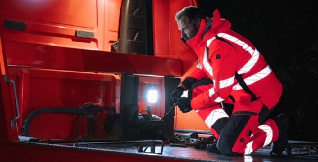 Dette billede illustrere Mascot – Er STRETCH en del af din arbejdstøjsgarderobe