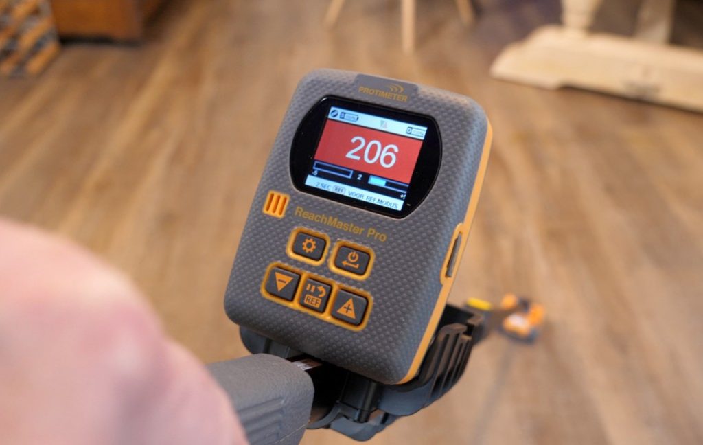 Dette billede illustrere Elma Instruments – Protimeter Reachmaster Pro