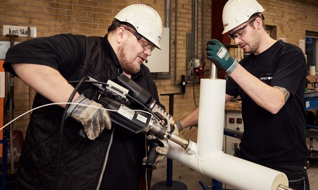 Dette billede illustrere LOGSTOR Industry som din foretrukne leverandør af rørsystemer til industrielle applikationer!