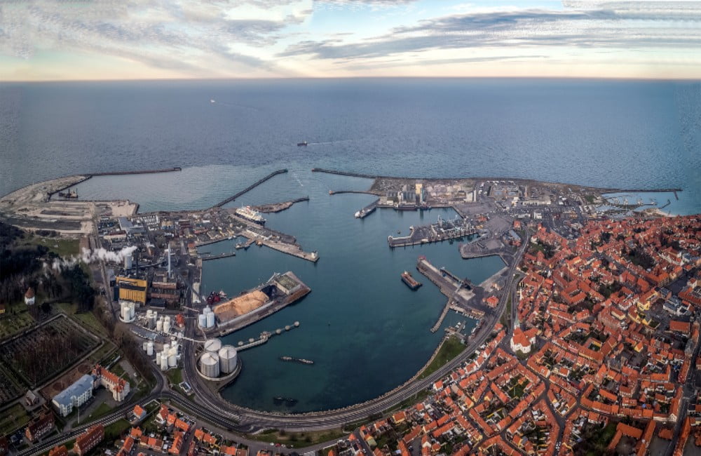 Dette billede illustrere MT Højgaard Danmark skal stå for fremtidssikring af Rønne Havn A/S