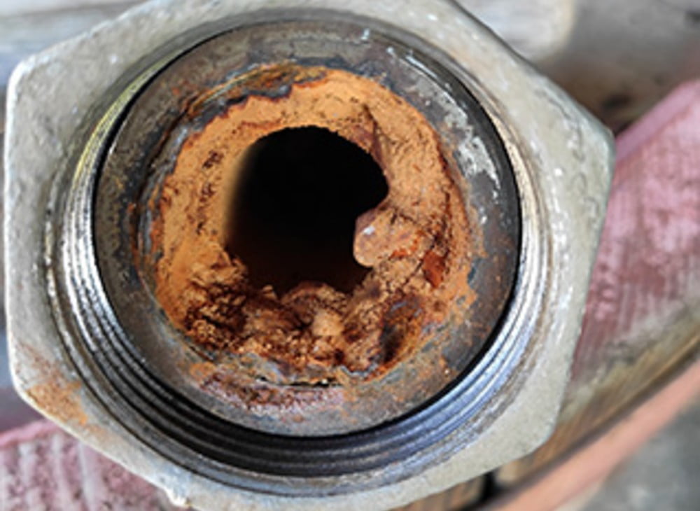 Dette billede illustrere ATV SEMAPP – Det her er ikke bare et ødelagt rør