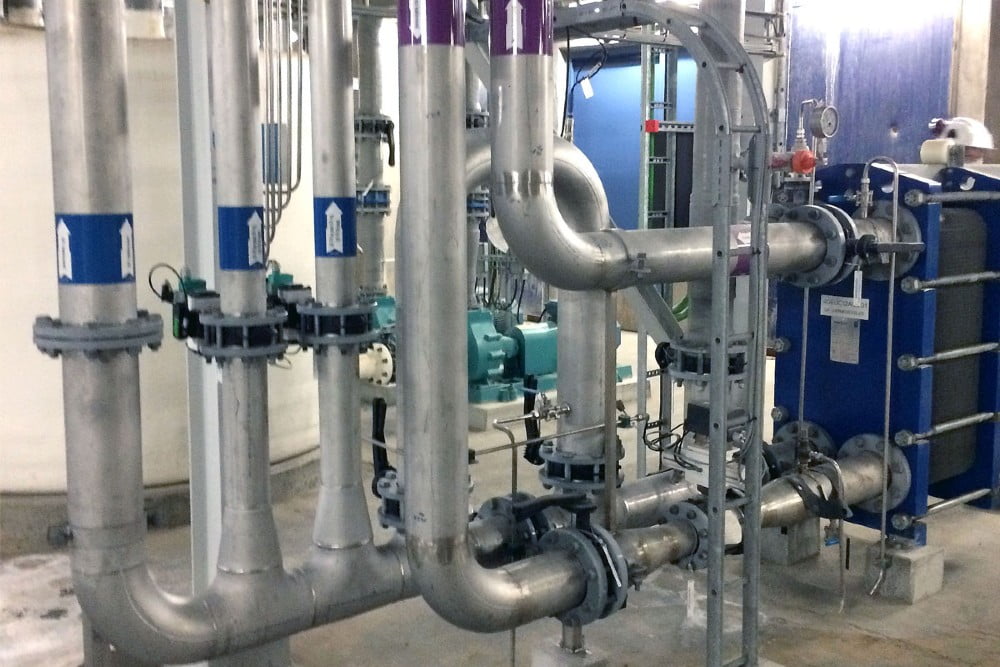 Dette billede illustrere Process Engineering – Undersøgelse af alternative anlæg til afluftning af spædevand