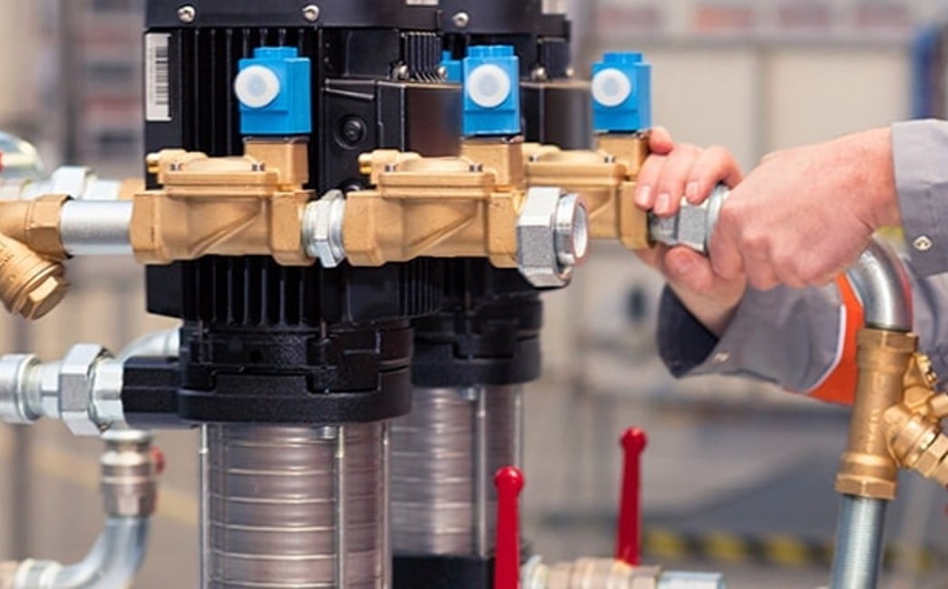 Dette billede illustrere IMI Hydronic Engineering gør det lettere for dig