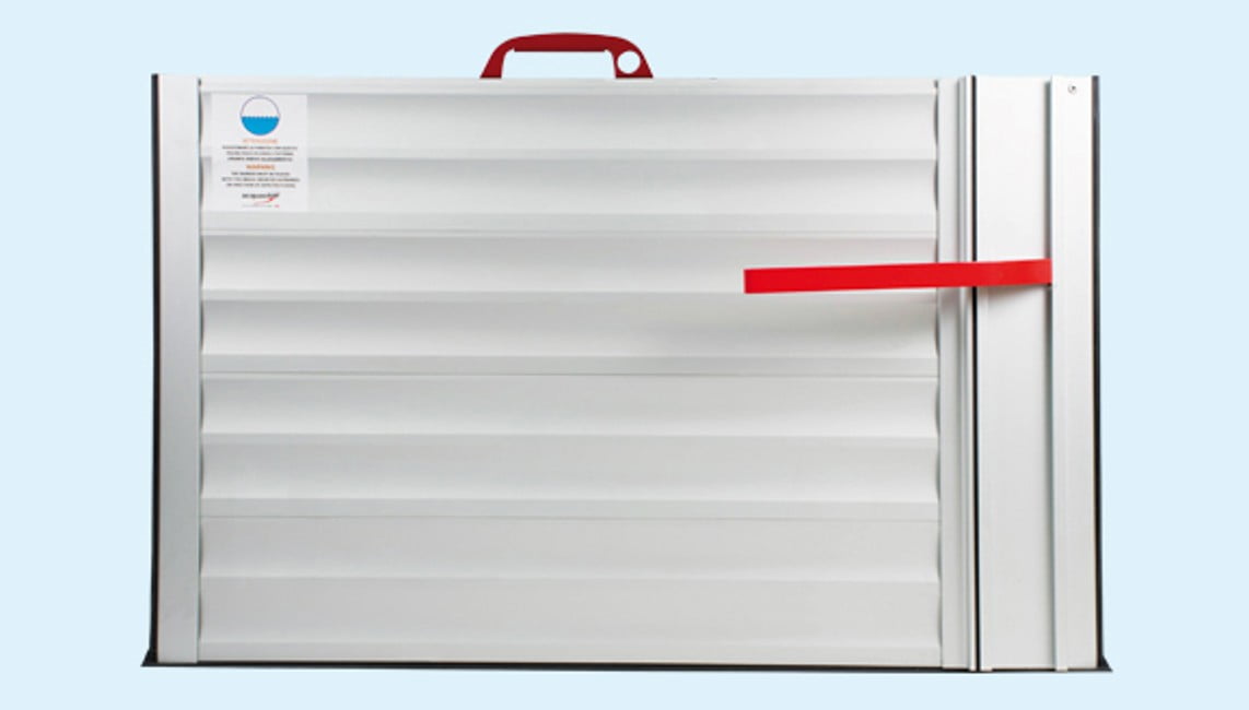 Dette billede illustrere Smarte Vandbarrierer i aluminium fra Aquastop.nu