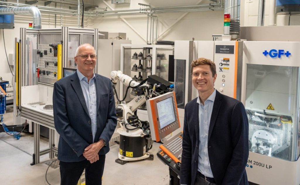 Dette billede illustrere Mekoprint investerer massivt i ny spåntagnings-teknologi