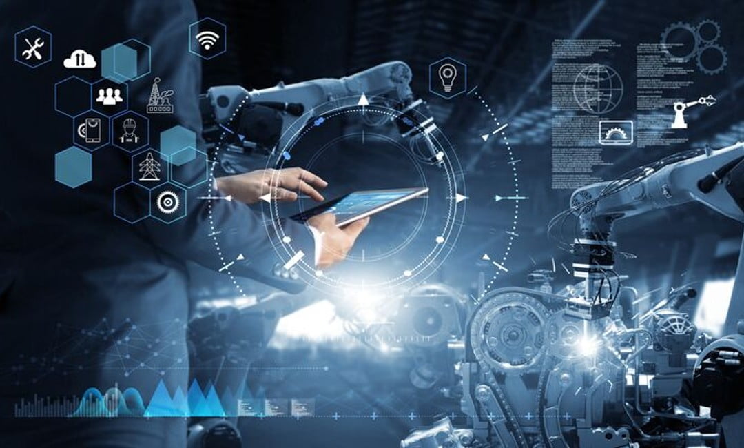 Dette billede illustrere Hexagon køber ETQ, og tilføjer markedsførende SaaS-based QMS software platform til sin portefølje