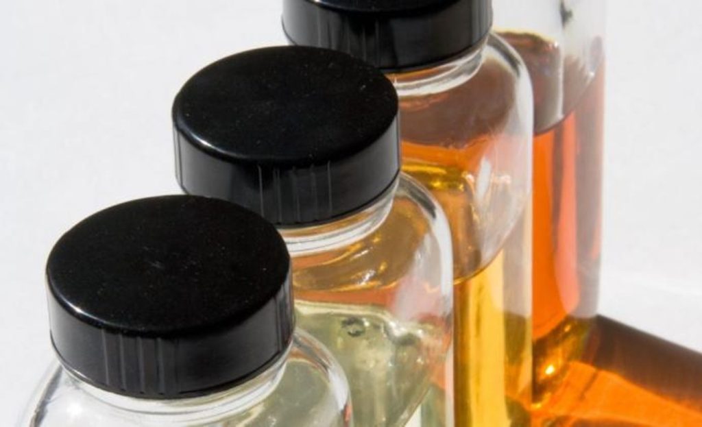 Dette billede illustrere Olierenhed – Olieprøver og krav til renhed i hydrauliksystemer