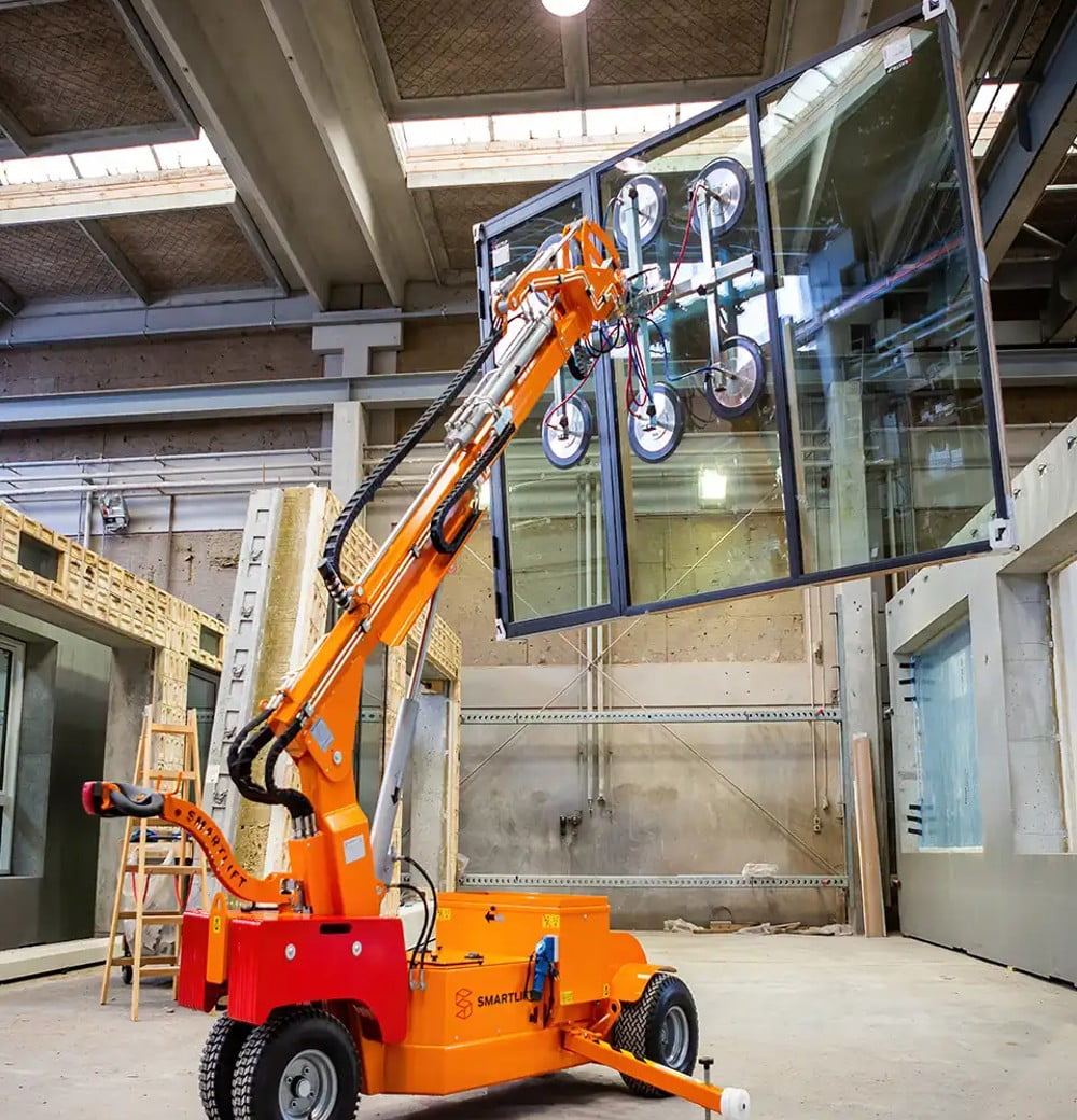 Dette billede illustrere SmartLift – Lancering af den nye SL1008 outdoor