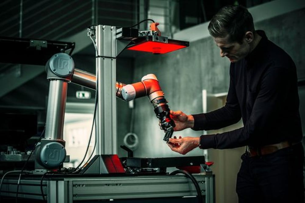 Dette billede illustrere Teknologisk Institut – Ny tænketank skal se nærmere på robotter og manglende hænder