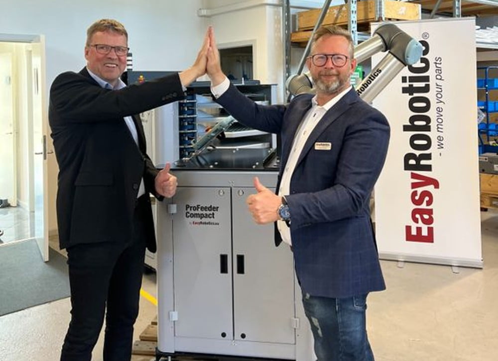 Dette billede illustrere ”Generationsskifte” i Sønderborg-firmaet EasyRobotics med nu 1000 robotceller installeret globalt