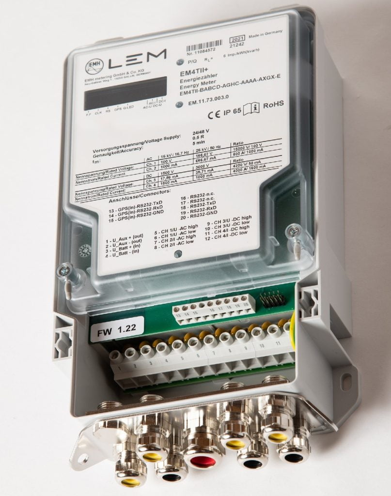 Dette billede illustrere LEM lancerer TEMA4G – deres første plug og play løsning til energimåling i toge