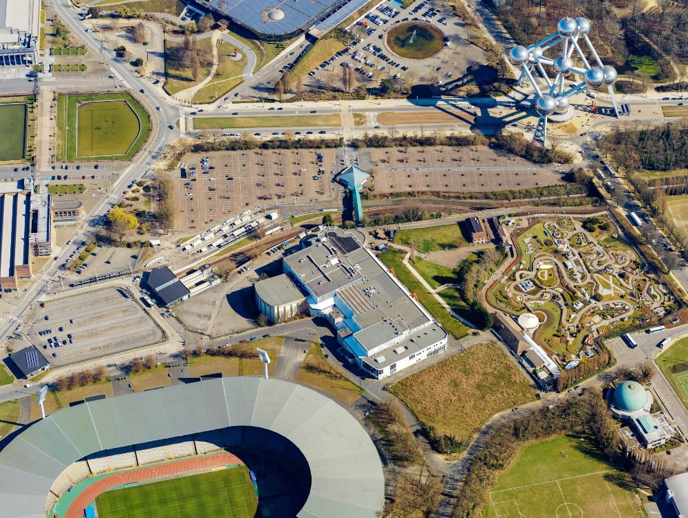 Dette billede illustrere Hexagon and Vansteelandt partner to capture aerial data of Belgium and Luxemburg for the HxGN Content Program