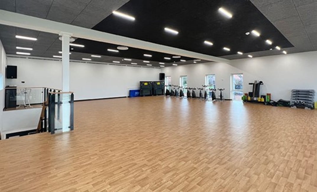 Dette billede illustrere Ecofoss – 300 LED lysskinner opsat i Danhostel