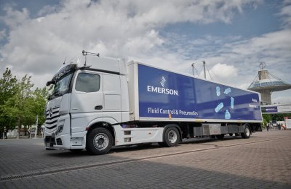 Dette billede illustrere Tour de Force: Emersons interaktive mobile roadshow på besøg i 19 lande i Europa