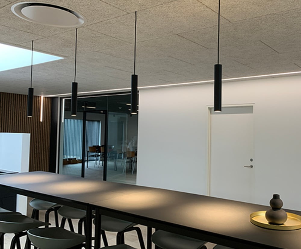 Dette billede illustrere Ecofoss nyhed – LED Cylinder-pendel fra green:ID