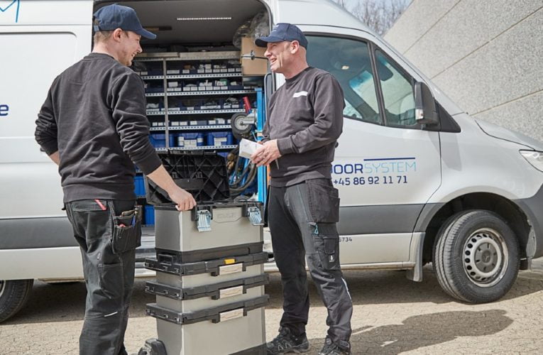 Door System – Fire nye serviceteknikere og ny projektleder