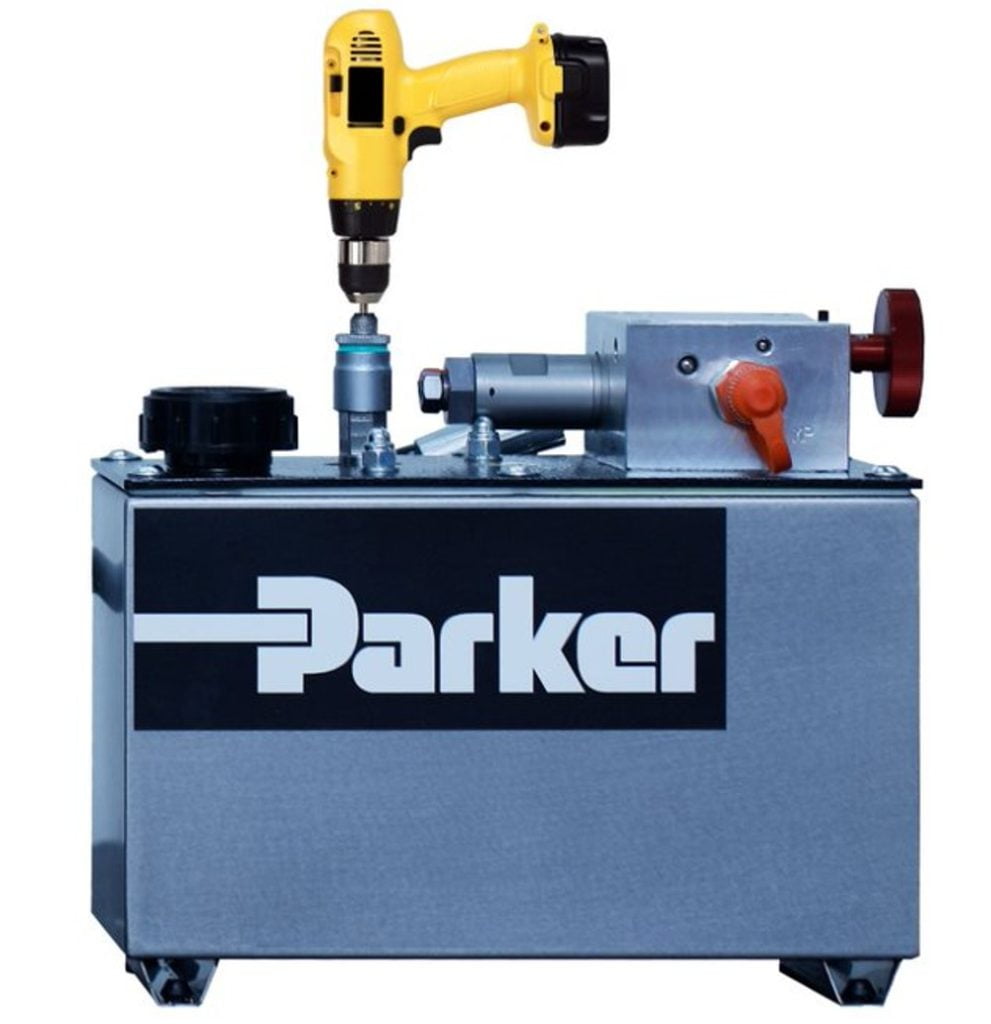 Den nye Parker-pressekraftenhed 85CE-PDP fungerer med alle kommercielt tilgængelige batteridrevne skruetrækkere og tilbyder sammen med Parkers presseværktøjer, Karrykrimp 1 og 2, en effektiv og fleksibel metode til slangepresning.