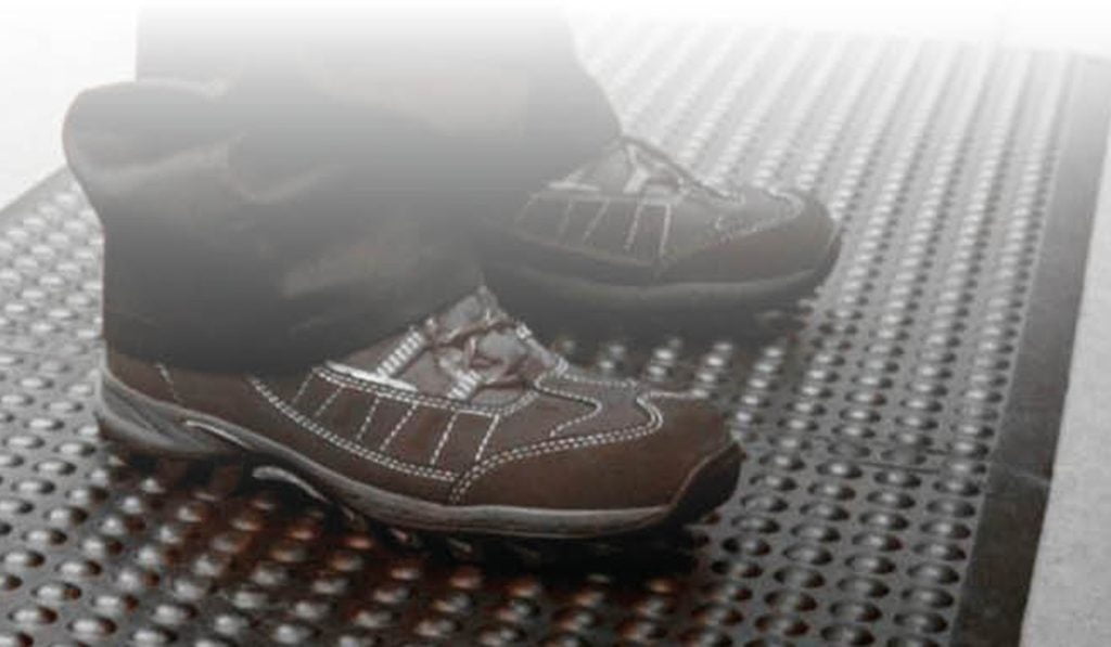 Vidste du, at vi hos AAG tilbyder ergonomiske måtter og ruller i forskellige typer og størrelser?