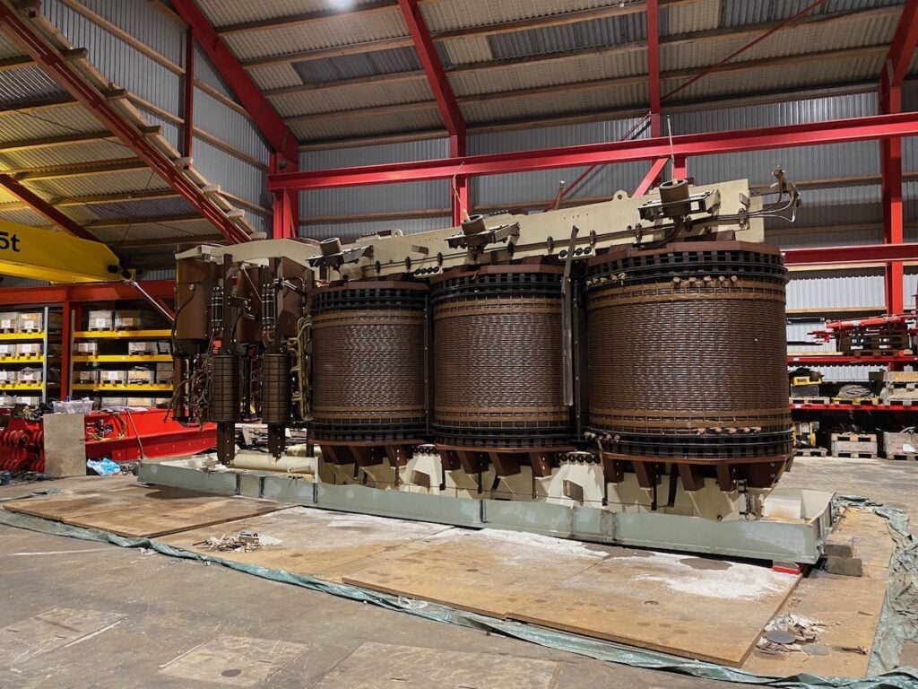 Hals Metal Recycling er en troværdig samarbejdspartner på området og oparbejder transformatorer med store miljøhensyn og efter gældende lovgivning