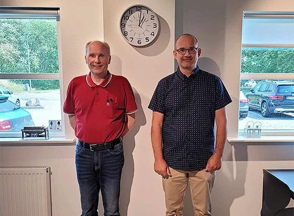 På fotoet ses Brian Bondegaard Nielsen (til venstre) og Søren Kjærgaard (til højre).