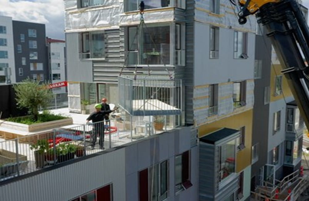 Vi er en Gazellevindende virksomhed, der lægger stor vægt på altid at levere høj kvalitet til tiden, samtidig med at vi tilbyder konkurrencedygtige priser på alle vores ydelser, hvad enten det er brandbeklædning af stål, smedejernslåger eller noget helt tredje, som du har brug for.