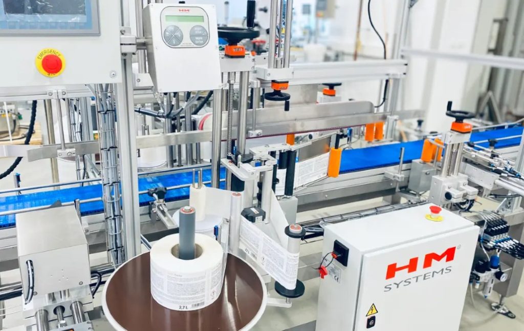 HM Systems - Fleksibel løsning til farve- og lakfabrik