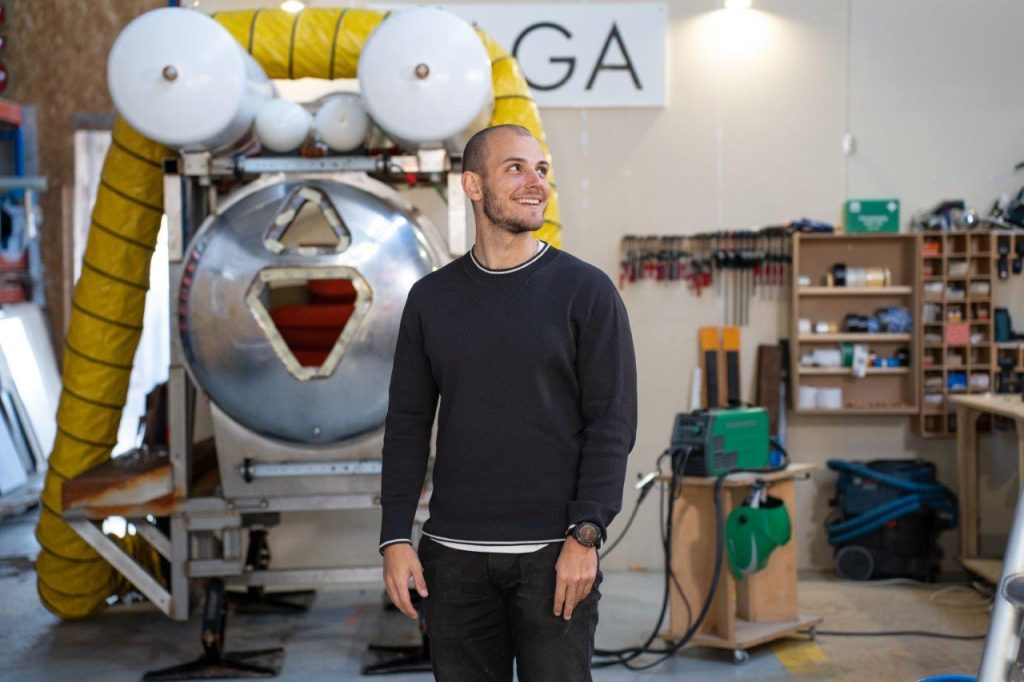 Næste trin er at få dem testet af på bunden af havet, og til det formål har SAGA Space Architects nu allieret sig med svejsekoncernen Migatronic, som har leveret svejseudstyr til rumarkitekterne.