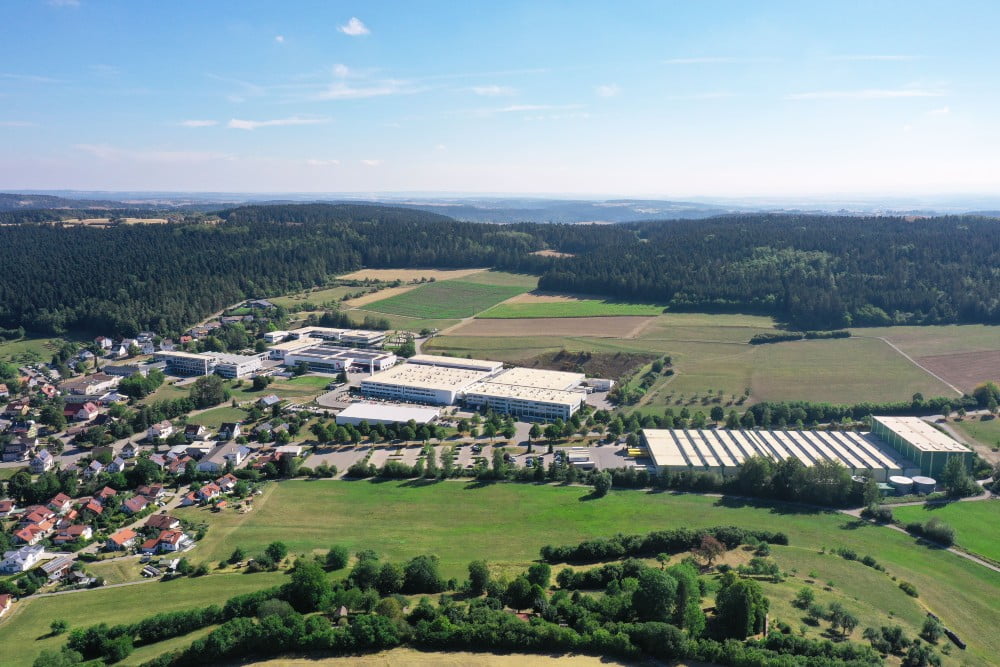 Virksomhederne i fischer-koncernen er aktive i 39 lande og har 51 afdelinger i hele verden. Hovedkvarteret ligger i Waldachtal i den sydvestlige del af Tyskland.