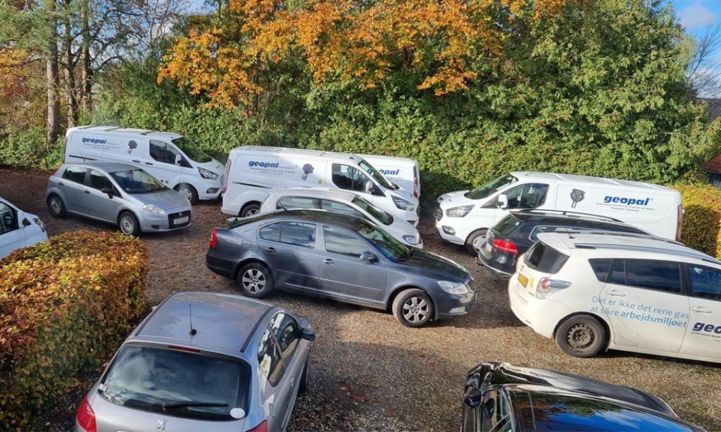 Parkeringspuslespil hos Geopal