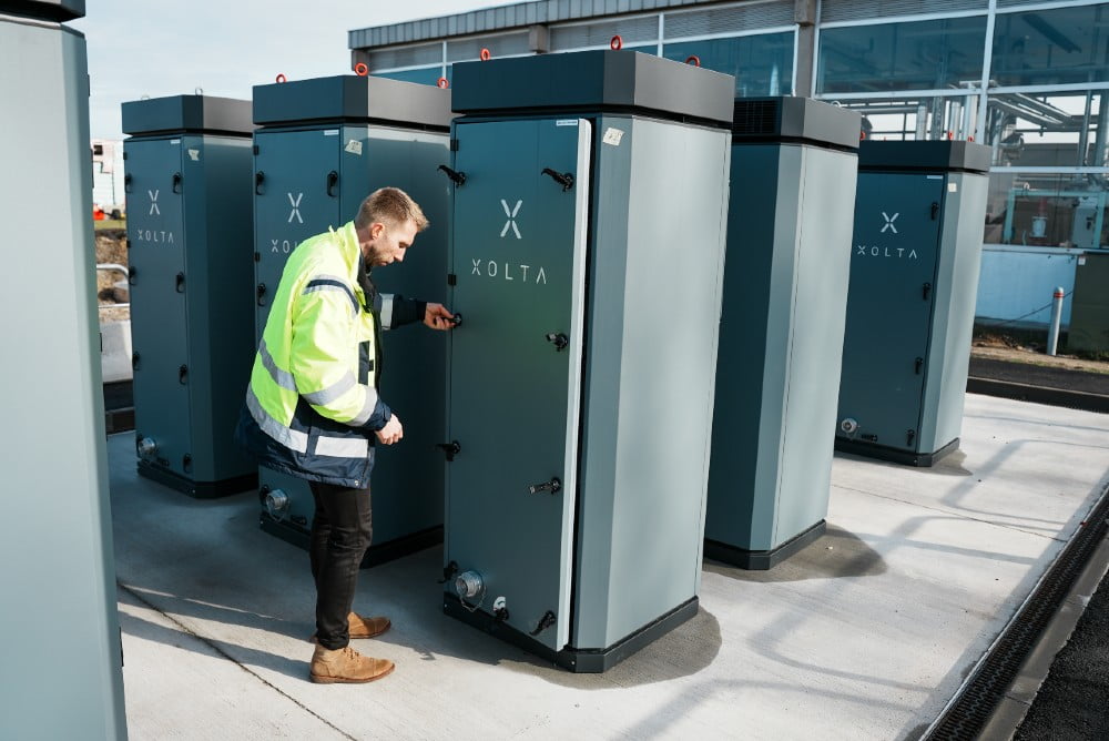 Batterisystemet bliver placeret i Maglebylille, syd for terminalerne, ved lufthavnens værksteder og garageanlæg. lufthavnen.