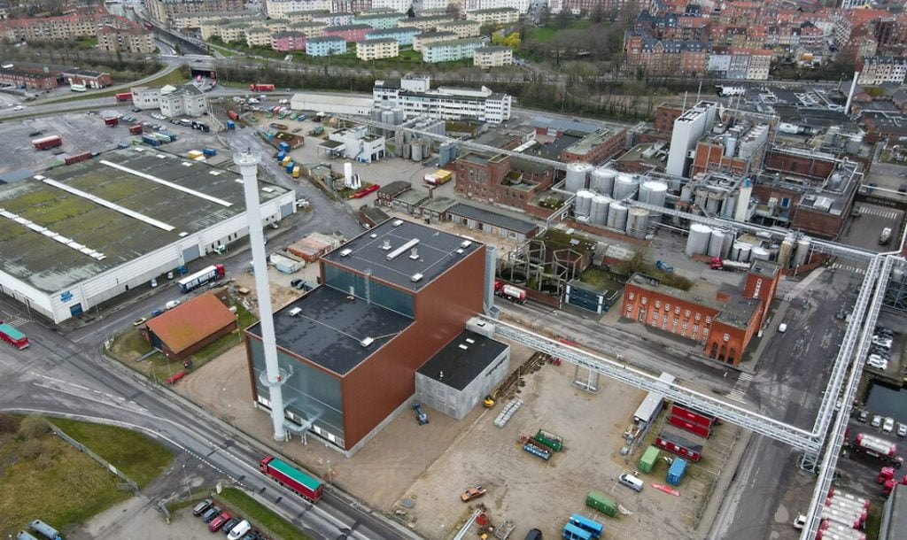 Give Steel har i samarbejde med COWI stået for projektering og produktion af 600-tons stålkonstruktion til AAK’s nye biomassekedel på Aarhus Havn.