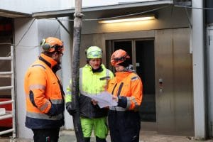 CG Jensens division Betonrenovering afblænder i hovedentreprise en perrontunnel ved Køge Station for Køge Kyst.