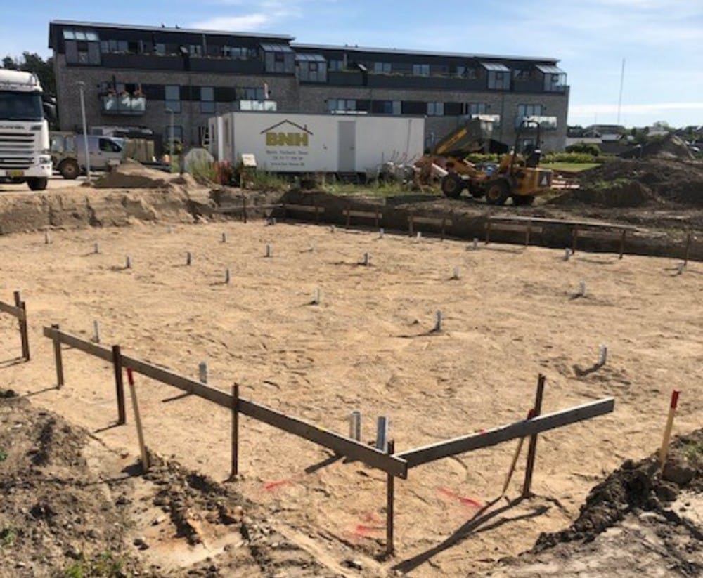 Fælleshus opført med skruefundament og fuld KK2-dokumentation